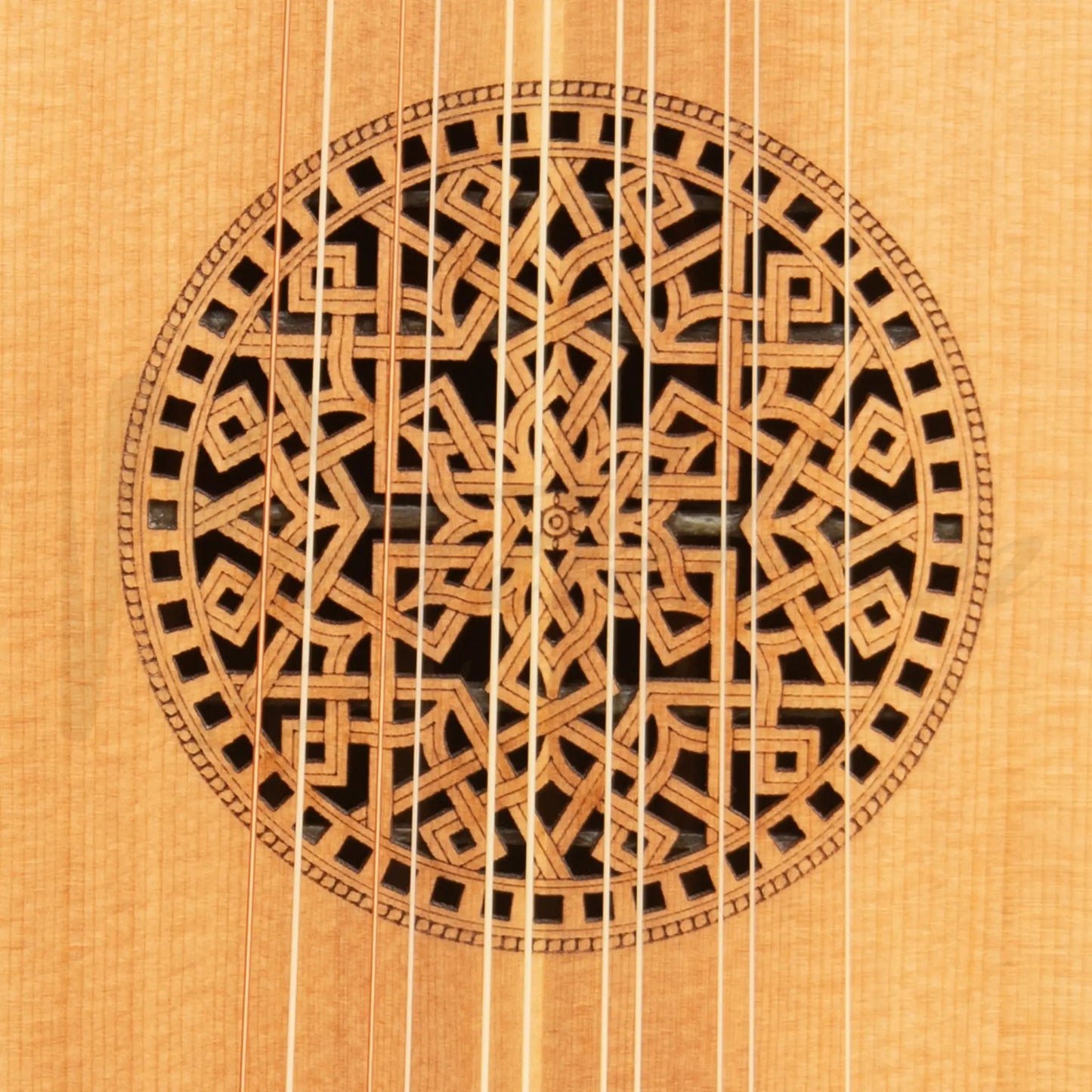 Muzikkon Renaissance Lute 6 Course Deluxe Right Hand After Hieber