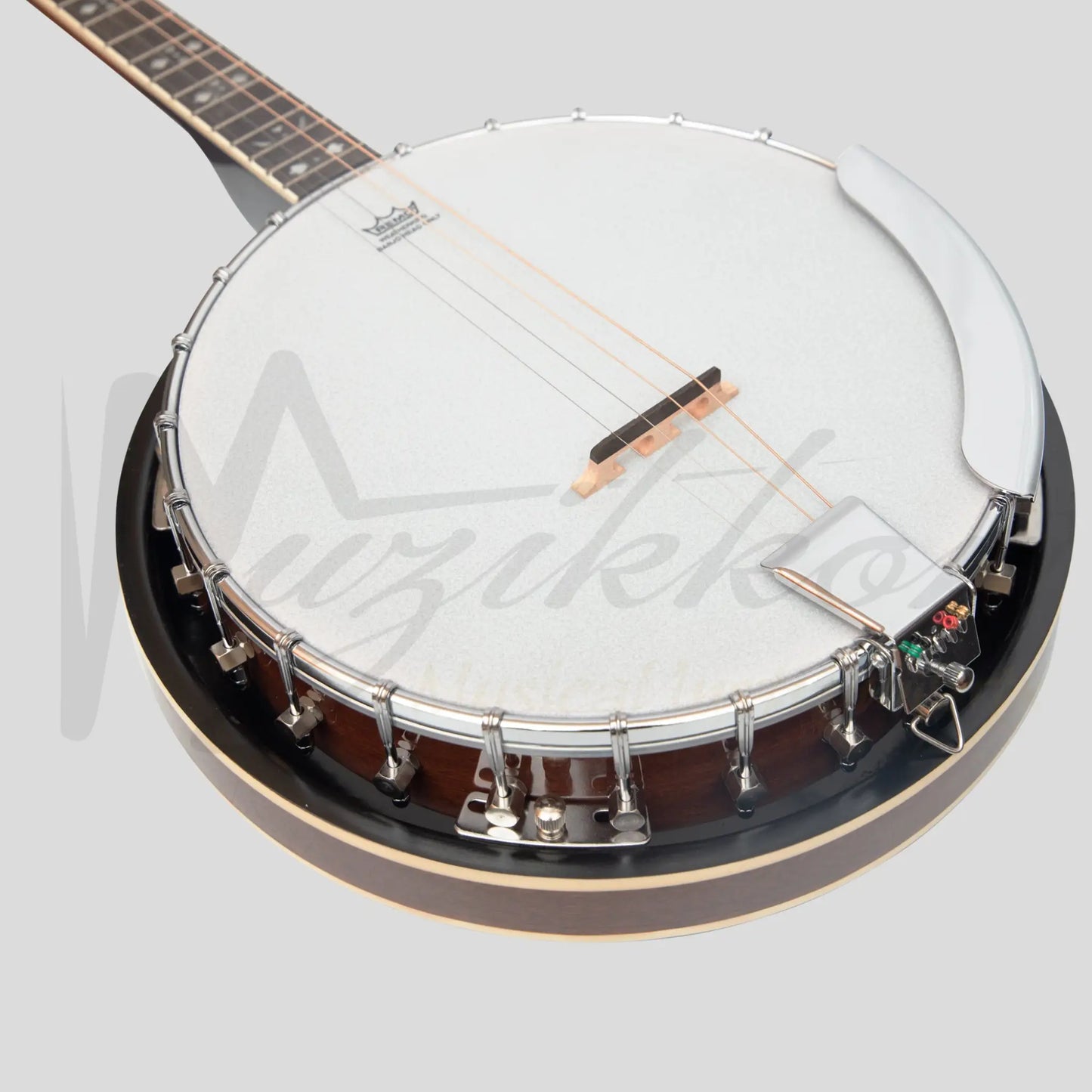 Heartland 4 String 17 Fret Irish Tenor Banjo Left Handed Player Series With Closed Solid Back