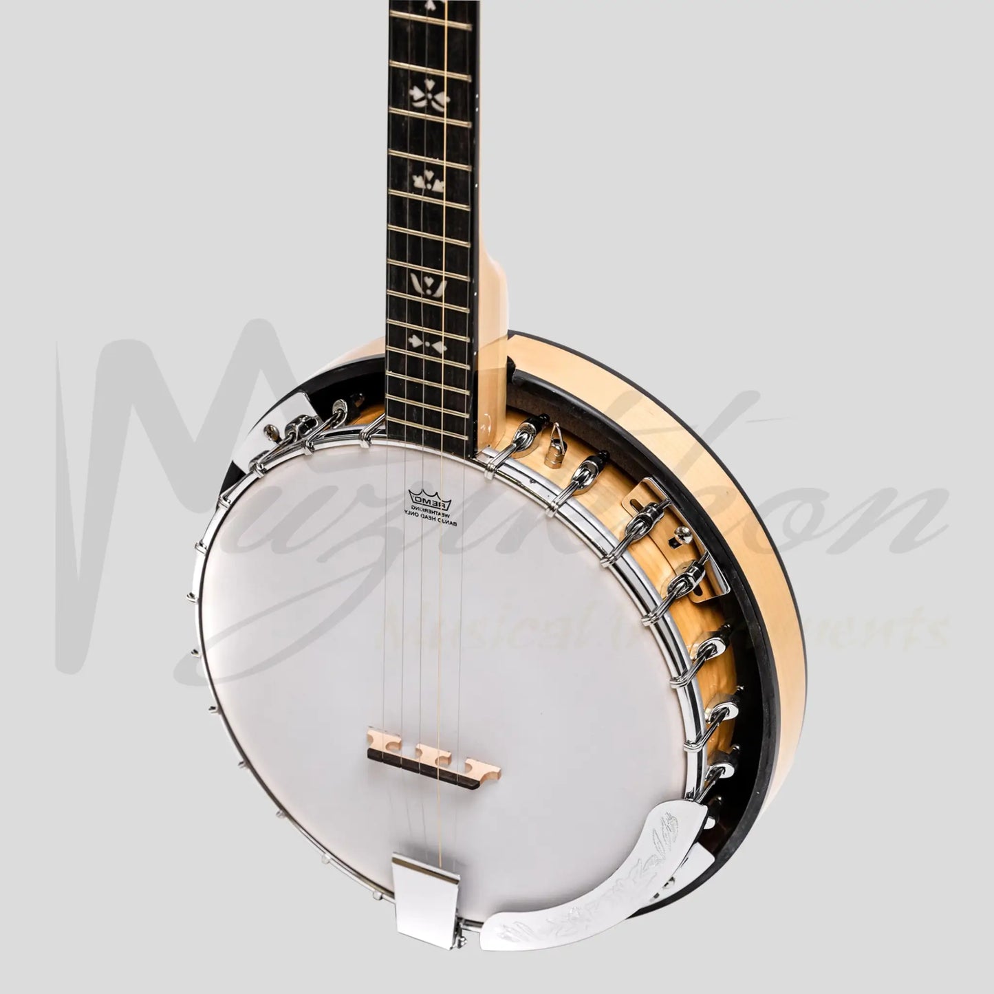 Heartland 5 String Deluxe Irish Banjo Left Handed 24 Bracket With Closed Solid Back Maple Finish