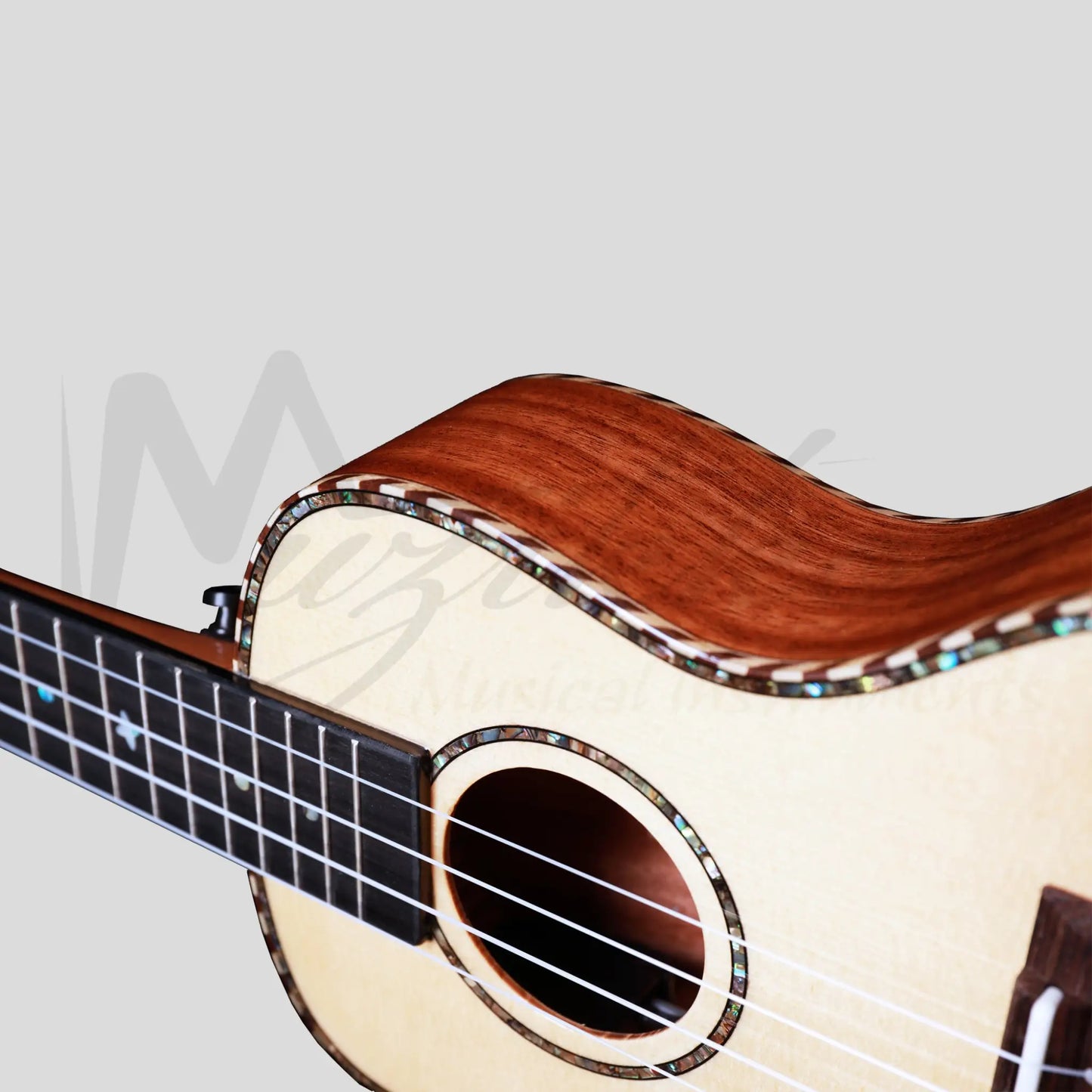 Heartland Concert Ukulele Mahogany With Eq