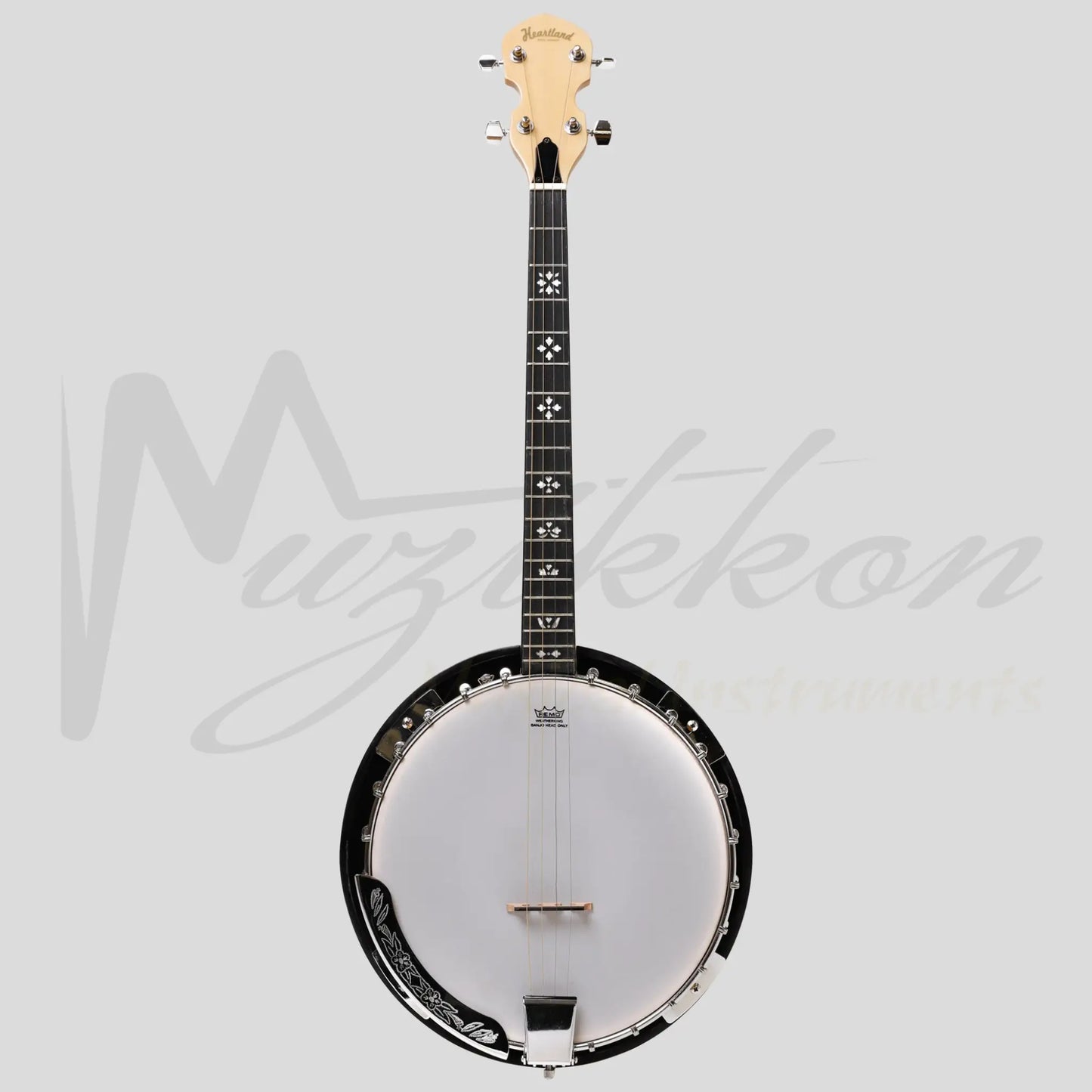 Heartland Deluxe Irish Tenor Banjo 19 Frets With 24 Bracket And Closed Solid Back Maple Finish