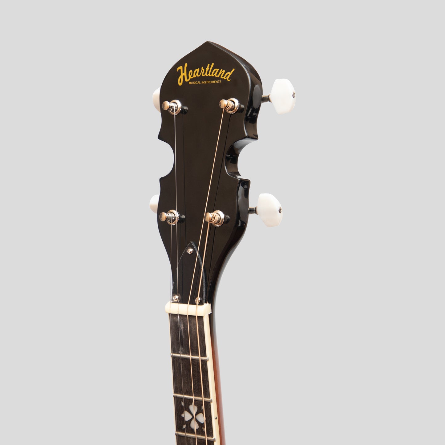 Heartland 4 Corde 17 Fret Irish Tenor Banjo Left Handed Player Series con finitura chiusa e solida sunburst