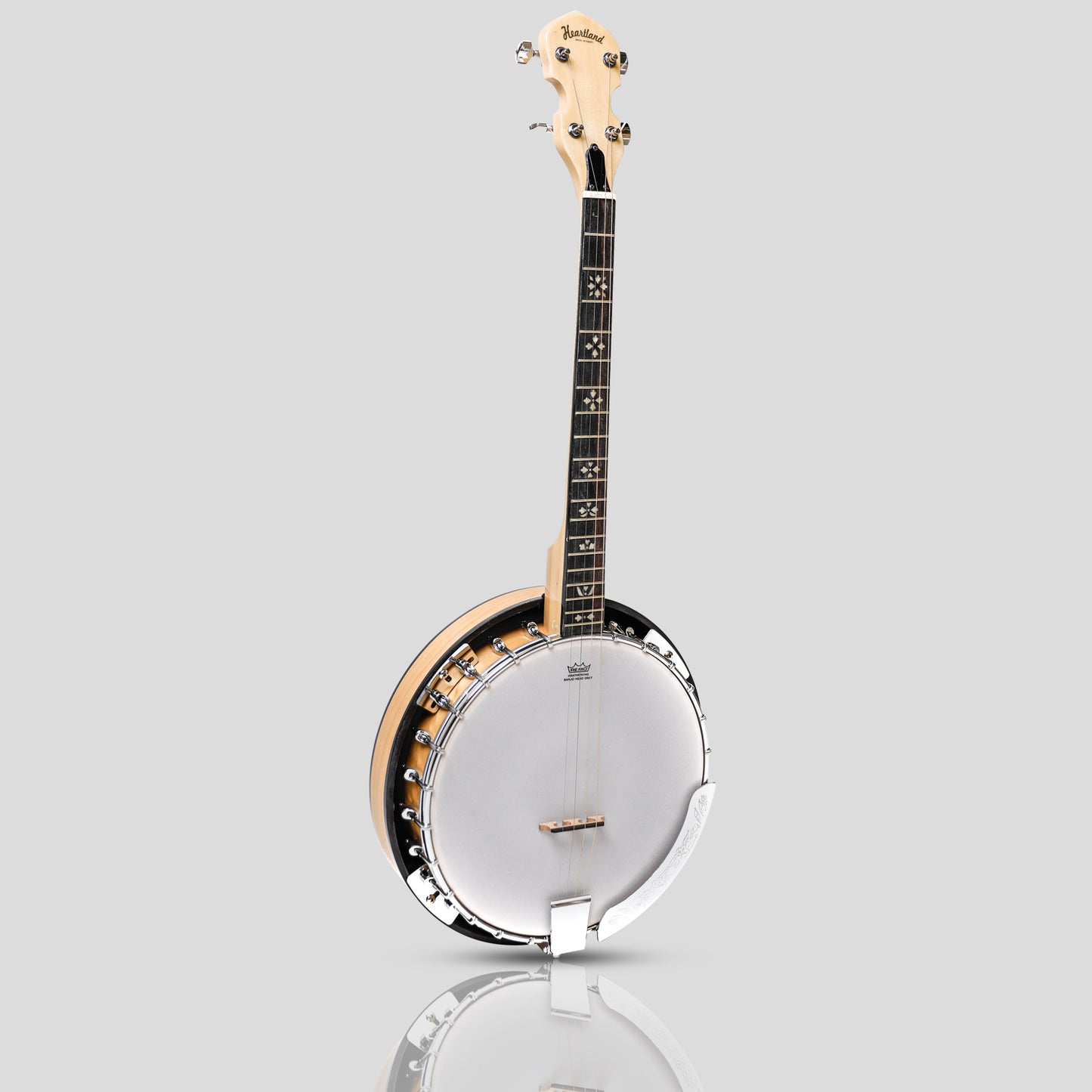 Heartland Deluxe Irish Tenor Banjo Linkshänder 19 Bünde 24 Bügel geschlossen Massiver Boden Ahorn Finish