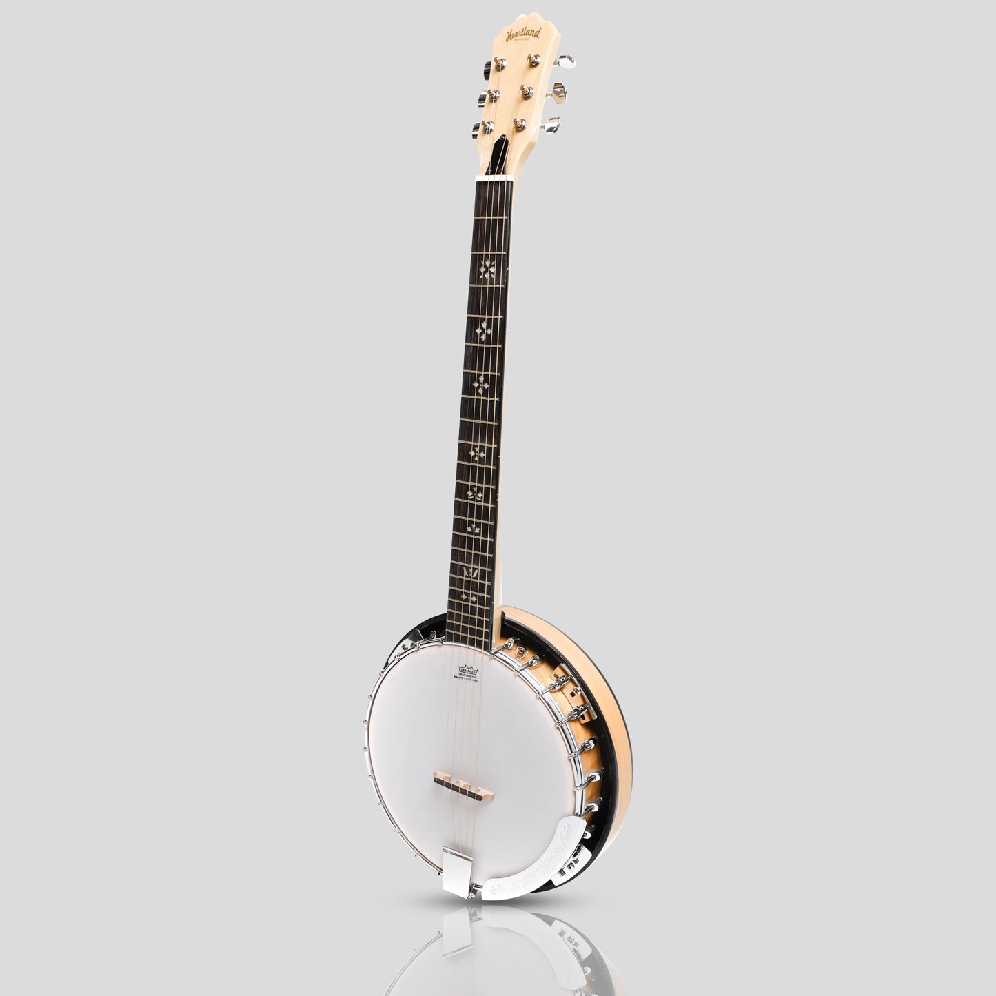 Heartland 6 String Deluxe Irish Banjo Left Handed 24 Bracket mit geschlossenem Solid Back Maple Finish