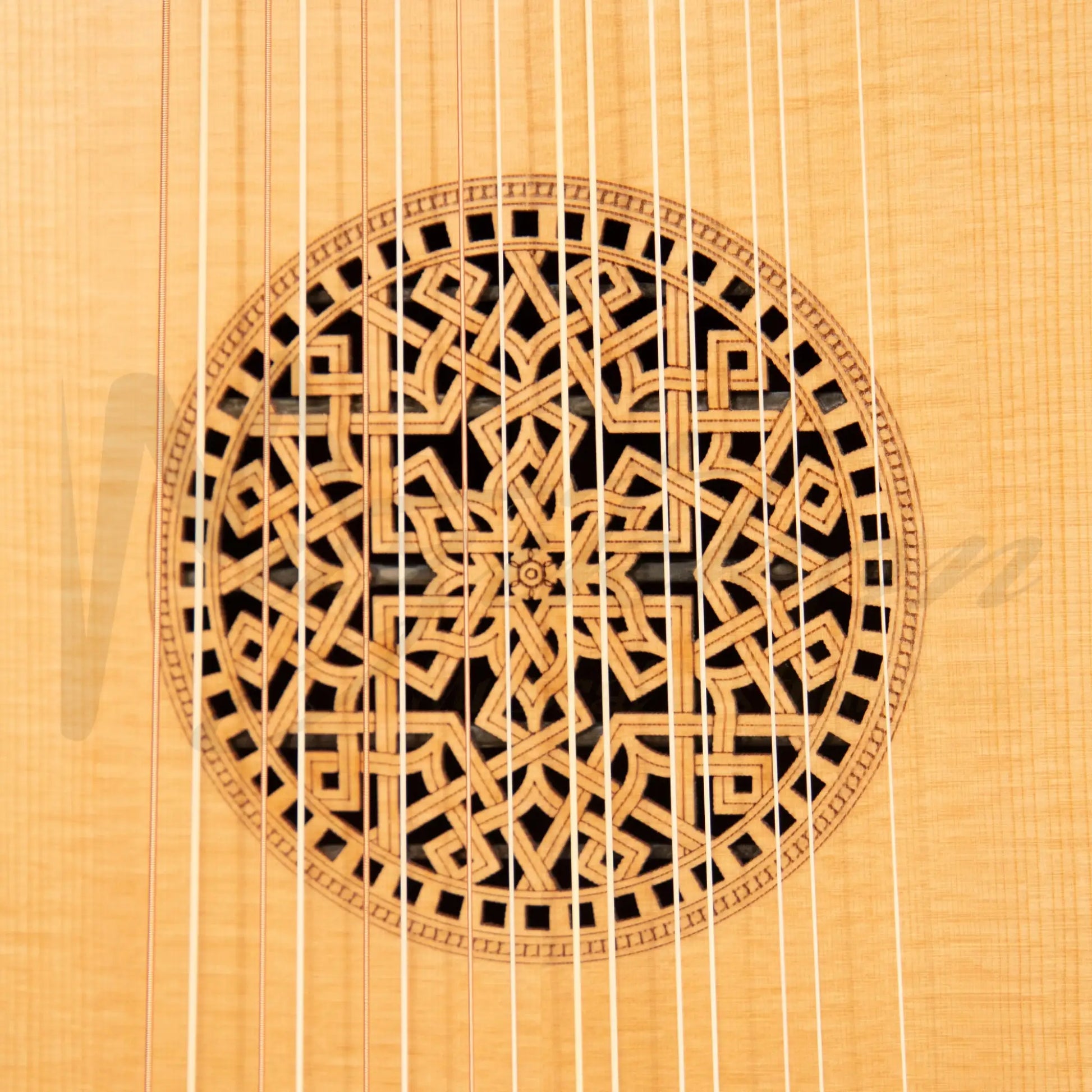 Muzikkon Renaissance Lute 8 Course Deluxe Right Hand After Hieber