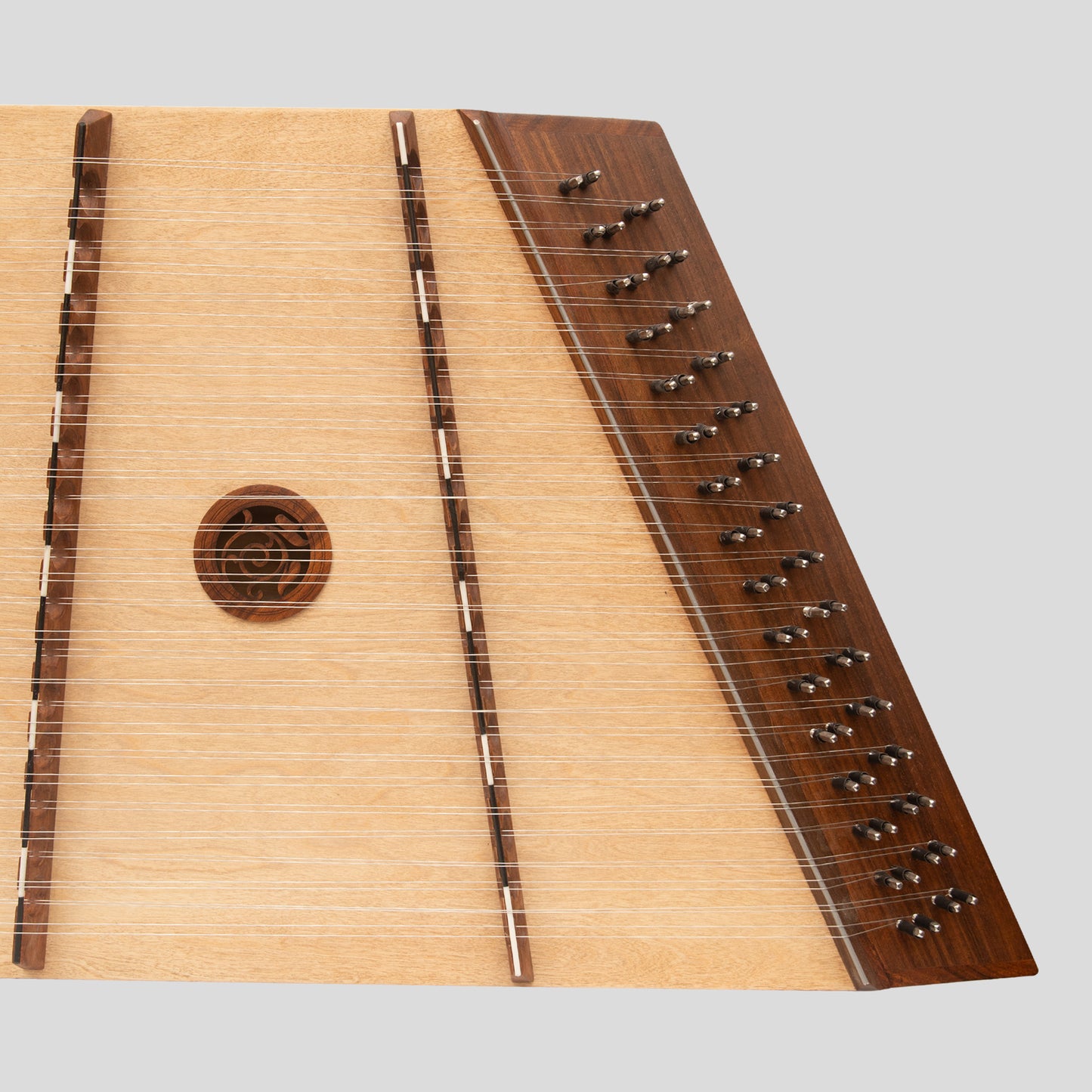 Muzikkon 16-15 Dulcimer martellata palissandro con martelli